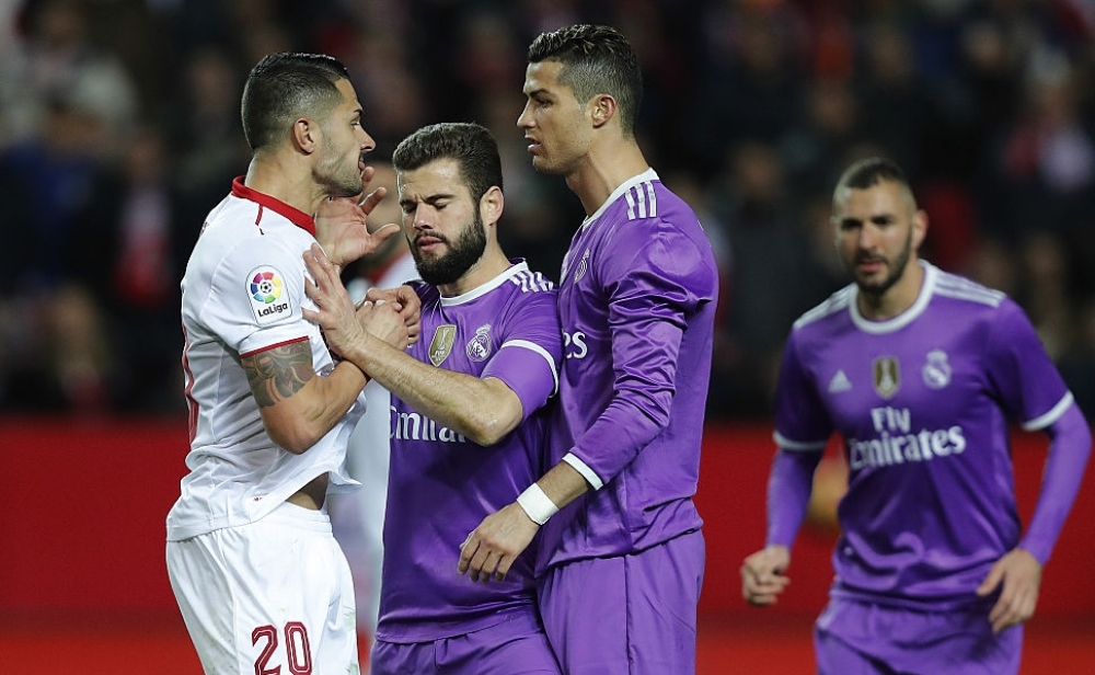 ريال مدريد للثأر من إشبيلية وبرشلونة لمواصلة الضغط