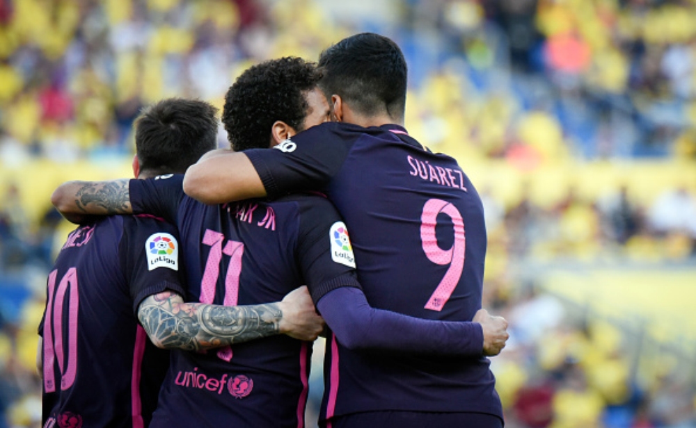صورة | القمصان الثلاثة لبرشلونة في الموسم الجديد