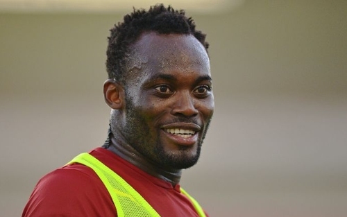 النجم الغاني ميكايل إيسيان