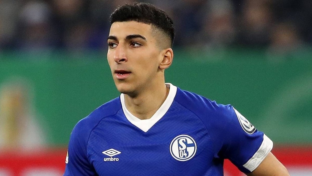 لاعب شالكه نسيم بوجلاب