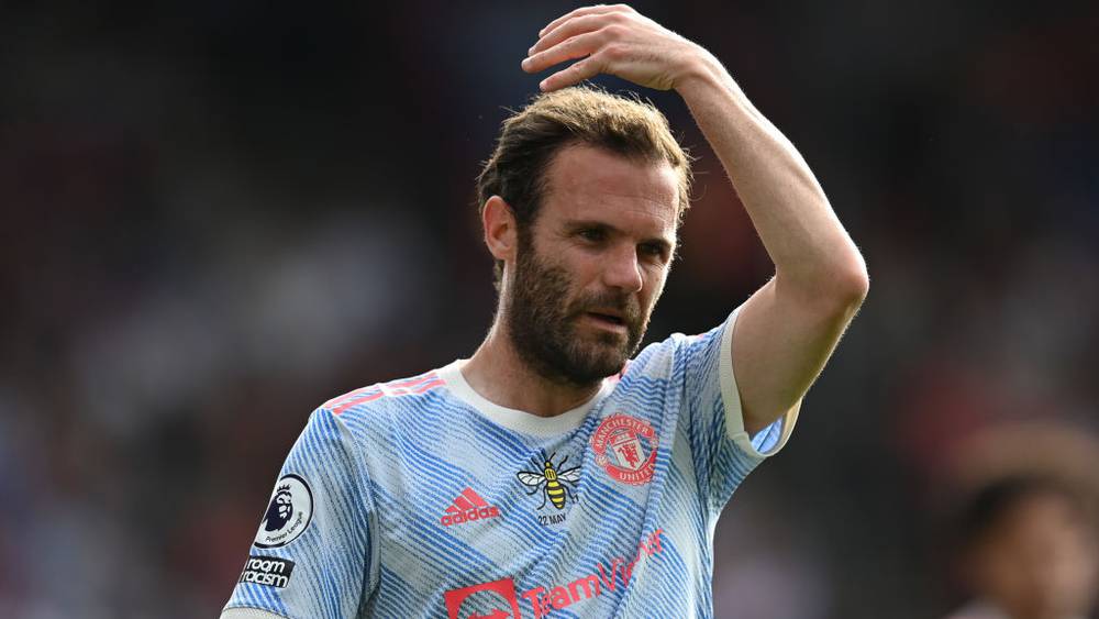 بعد بوغبا ولينغارد.. مانشستر يونايتد يُعلن رحيل خوان ماتا