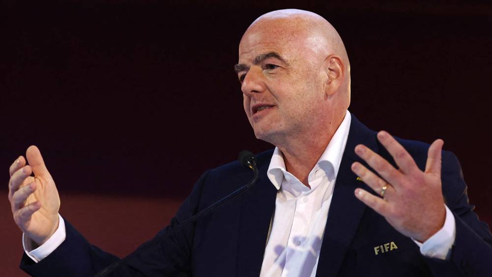 رئيس الفيفا جياني إنفانتينو يؤكد أن كأس العالم للأندية في نسخته الجديدة سيقام بمشاركة 32 فريقا في عام 2025