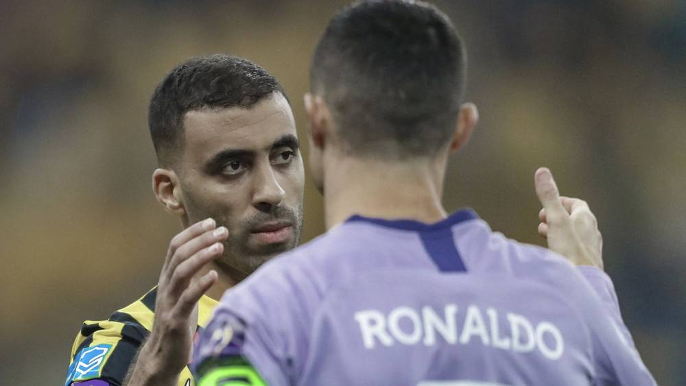 بمشاركة رونالدو عبد الرزاق حمد الله يساهم في فوز الاتحاد على النصر 3-1 والتأهل لمواجهة الفيحاء في نهائي كأس السوبر السعودي