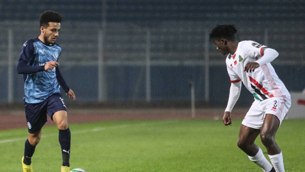 Sandra Hessning yalangoch fotosuratlari