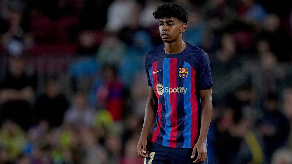 لامين يامال يصرح عندما دخلت إلى ملعب الكامب نو تلاشت أعصابي وأنا سعيد جدا بتحطيم الرقم القياسي لأصغر لاعب يحمل قميص برشلونة في الليغا