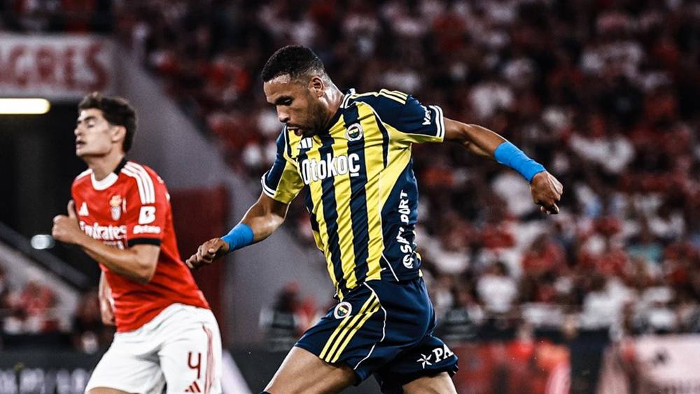 يوسف النصيري ضد بنفيكا