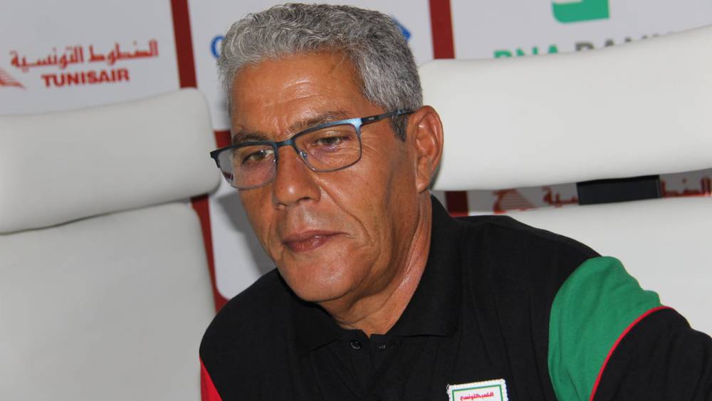 الخطوي (مدرب الملعب التونسي): "كثافة المباريات أثرت علينا وهنيئا للفريق المغربي على التأهل"