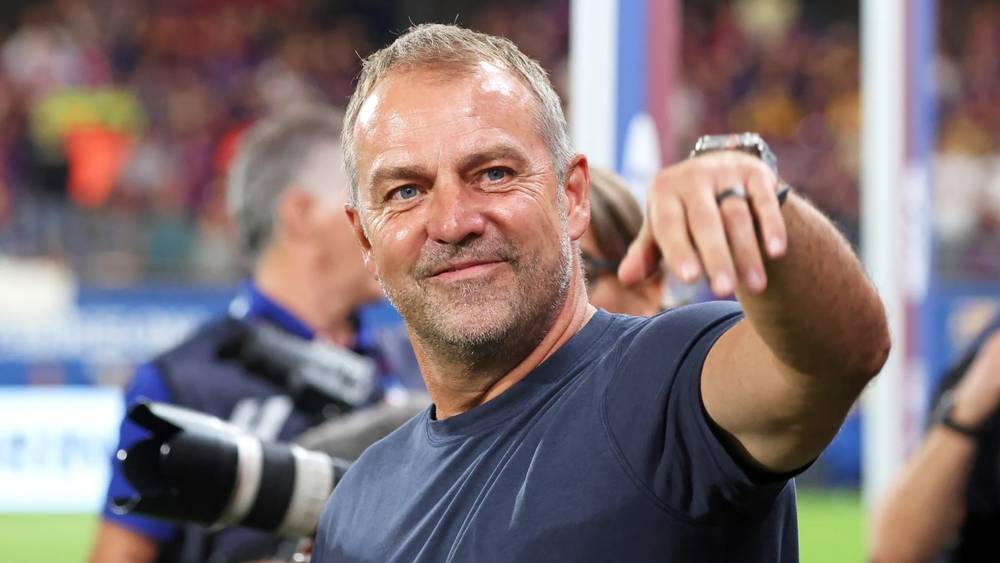 فليك يستعيد لاعبيْن بارزين قبل مباراة برشلونة ضد إلتشي