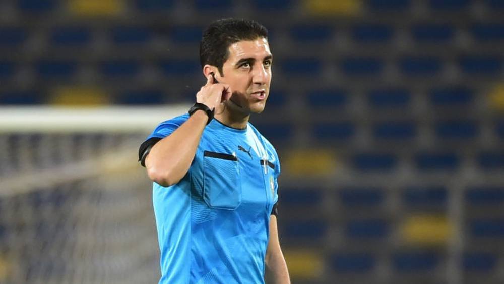 الحكم هشام التمسماني