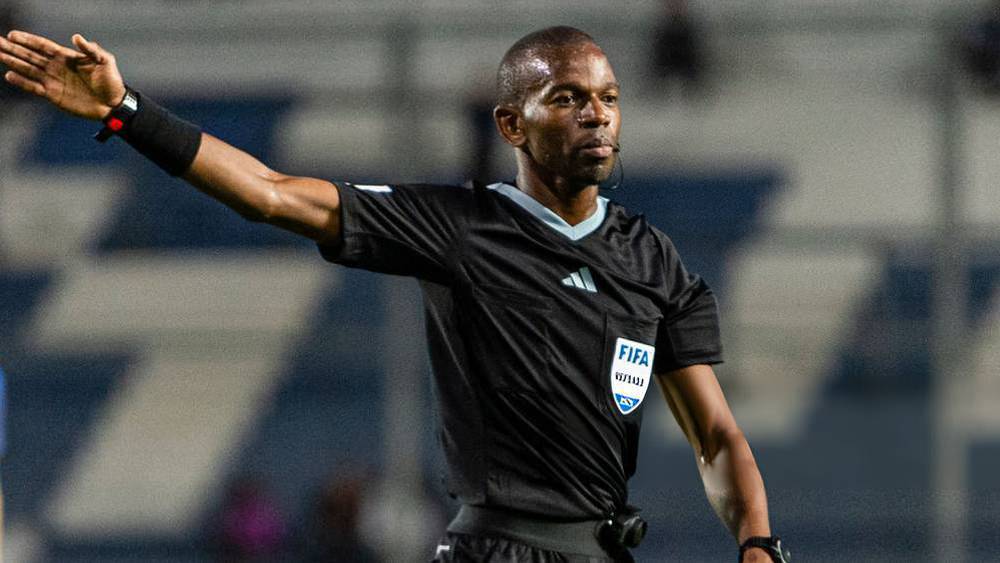 السنغالي عيسى سي