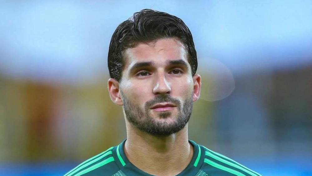 رسميا/  حسام عوار يغيب عن الجزائر في كأس أفريقيا بسبب الإصابة