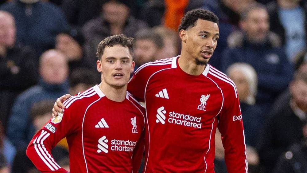 ليفربول يواصل صحوته في الدوري الإنجليزي الممتاز