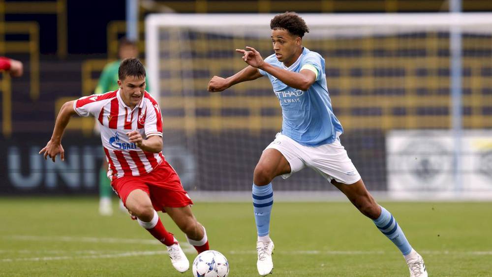 مانشستر سيتي يستدعي ألين من واتفورد بسبب إصابة غفارديول