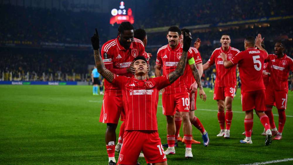 ثلاثية نوتينغهام فورست تحسم لقاء فناربخشة