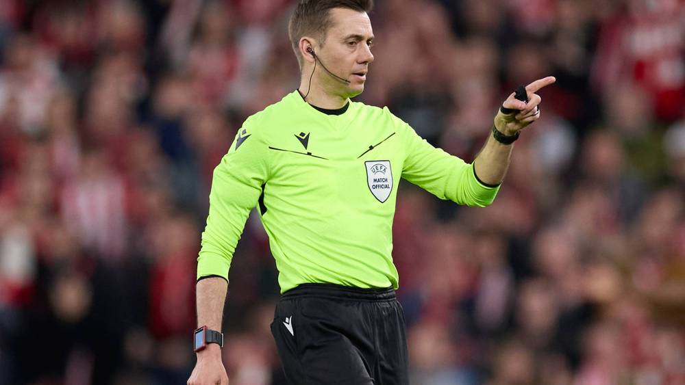 دوري الأبطال/ الاتحاد الأوروبي يعين توربان حكماً لمباراة أتلتيكو مدريد وكلوب بروج