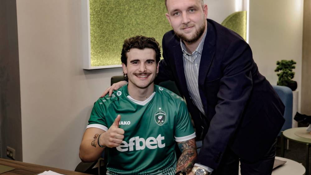 لودوغوريتس رازغراد يضم الإسباني ألبرتو ساليدو بصفقة ناهزت مليون يورو