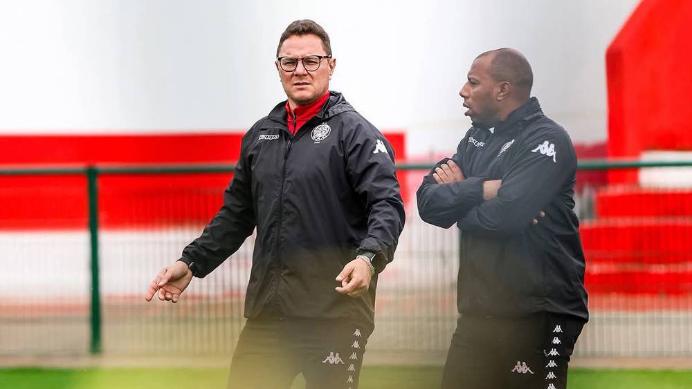 بنهاشم: "كنا سندخل منعطفا صعبا لو خسرنا أمام اتحاد تواركة بعد الهزيمة أمام الجيش وزياش إضافة مهمة للوداد"