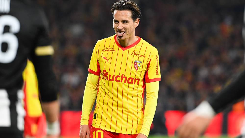 ديشامب يستبعد فلوريان توفان من قائمة فرنسا لمواجهتي البرازيل وكولومبيا