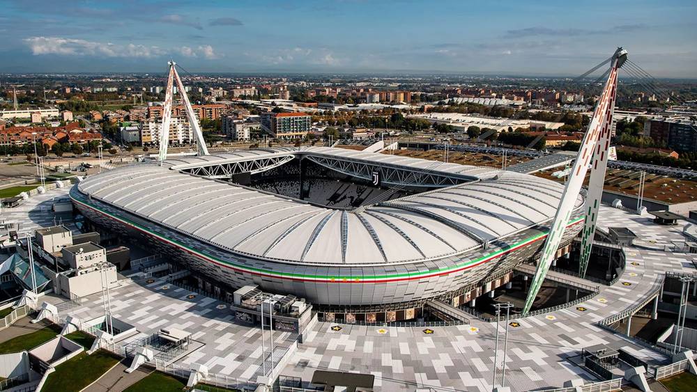 تحذيرات من سحب تنظيم "يورو 2032" من إيطاليا بسبب أزمة الملاعب!