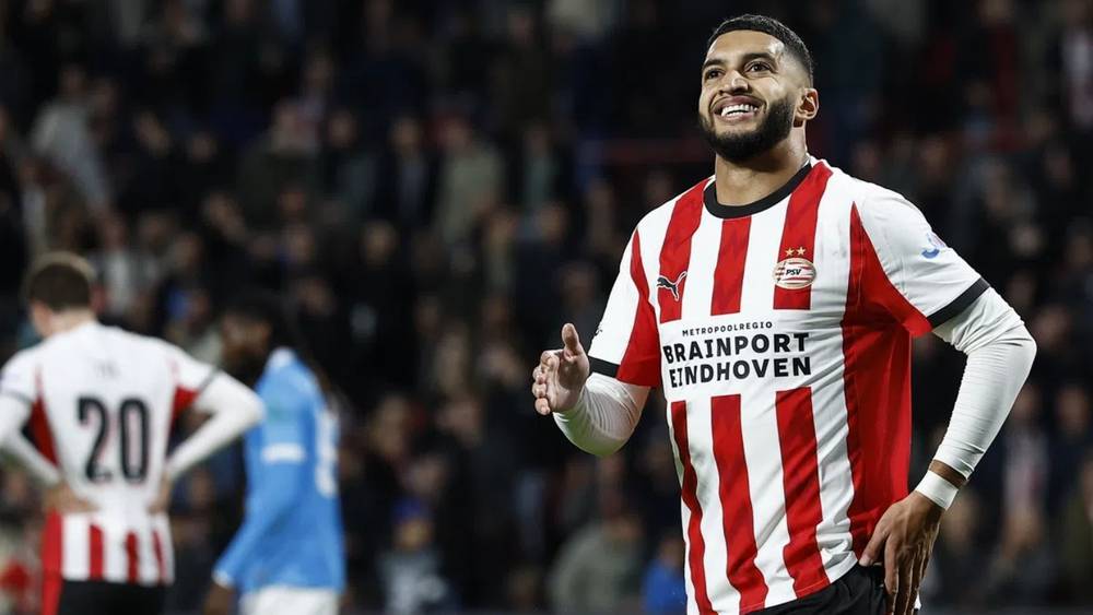 بيبلس (مدلك آيندهوفن): "صيباري ليس سمينًا.. إنه وحش حقيقي"