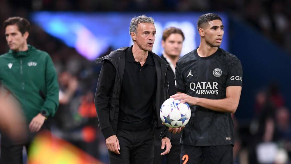 أشرف حكيمي  وانريكي