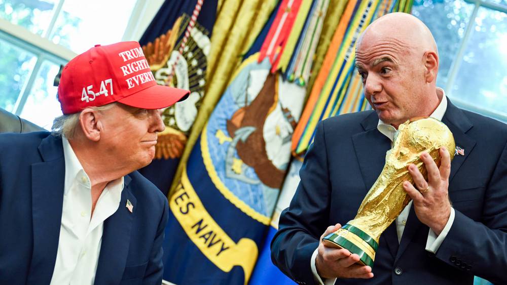 سلطات فانكوفر ترفض طلب رئيس فيفا الحصول على حماية أمنية بمستوى رئاسي