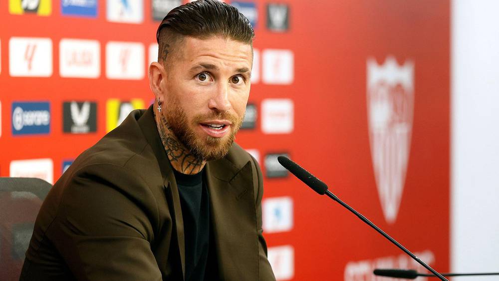 سيرجيو راموس يعقد مؤتمراً صحفياً لتوضيح كواليس فشل شراء نادي إشبيلية
