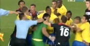 لاعب يتعرض للعض في الدوري الروماني