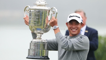 كولين موريكاوا يفوز ببطولة الغولف "بي جي آ" الشهيرة في سن الـ23