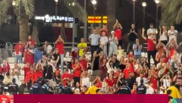 رغم الإقصاء.. الجماهير المغربية تُحيي مكونات المنتخب المغربي بحرارة 👏